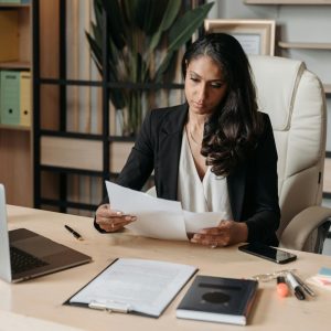 Conducting Annual Employee Reviews